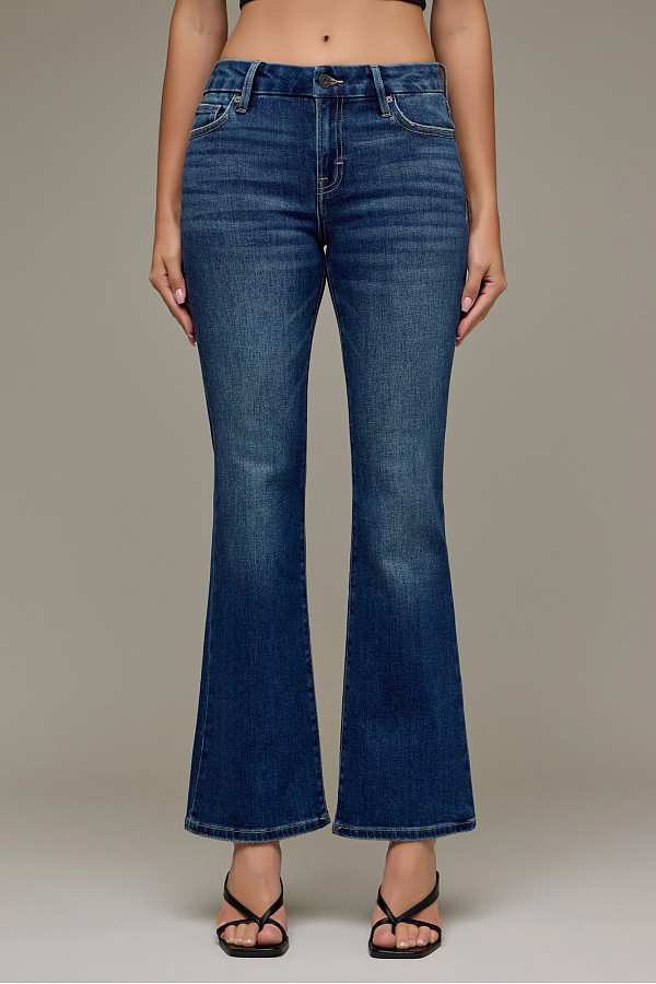 Dark Wash Clean Mid Rise 31" Inseam Bootcut